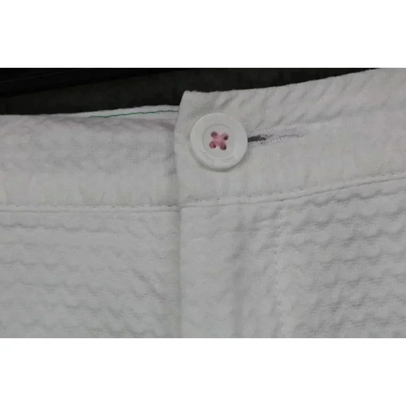 Lilly Pulitzer Women's White Scalloped Buttercup Shorts-Size 0-Pockets - Picture 2 of 10